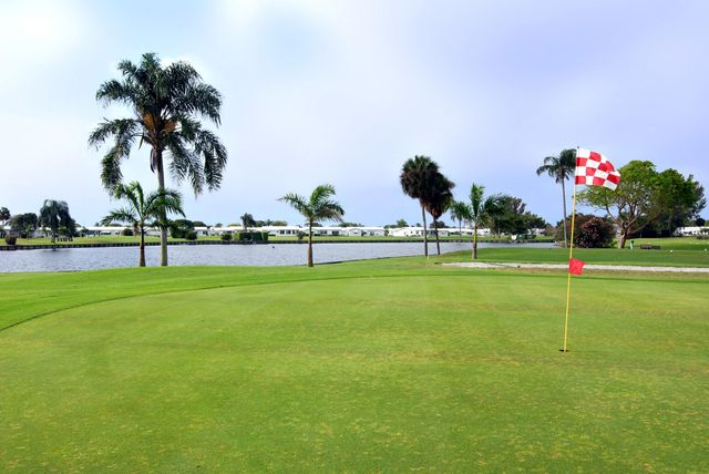 1702 SW 14th Avenue, Boynton Beach, FL 33426