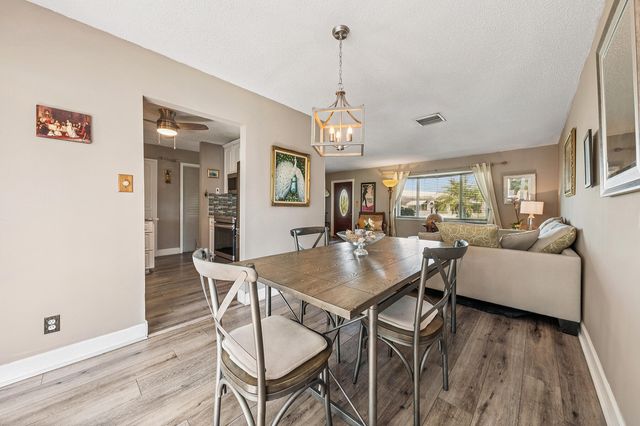 1702 SW 14th Avenue, Boynton Beach, FL 33426