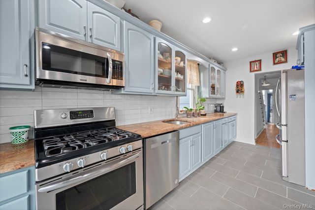 132 Mayflower Avenue, New Rochelle, NY 10801