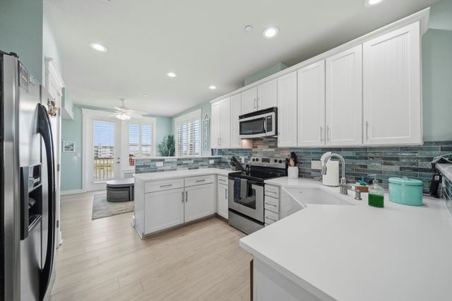 26350 Cat Tail Drive 201, Galveston, TX 77554