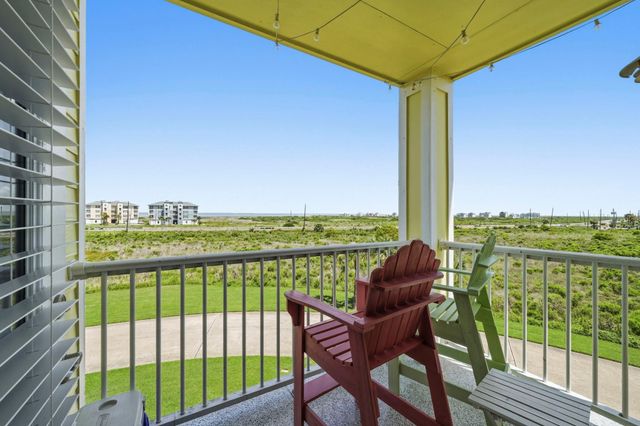 26350 Cat Tail Drive 201, Galveston, TX 77554