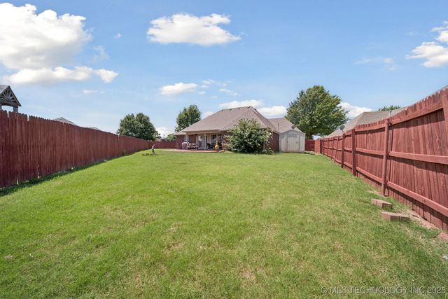 10007 N 101st East Avenue, Owasso, OK 74055