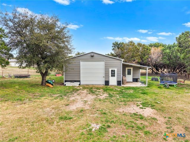 151 Private Road 3090, Lampasas, TX 76550