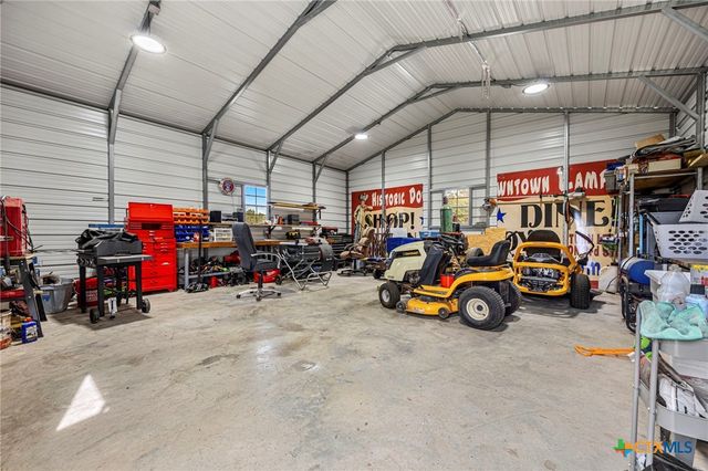 151 Private Road 3090, Lampasas, TX 76550