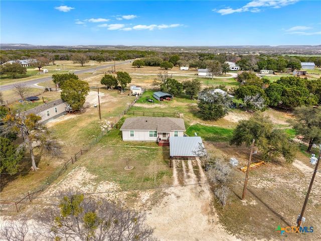 151 Private Road 3090, Lampasas, TX 76550