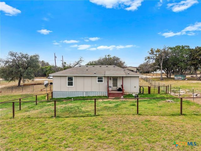 151 Private Road 3090, Lampasas, TX 76550