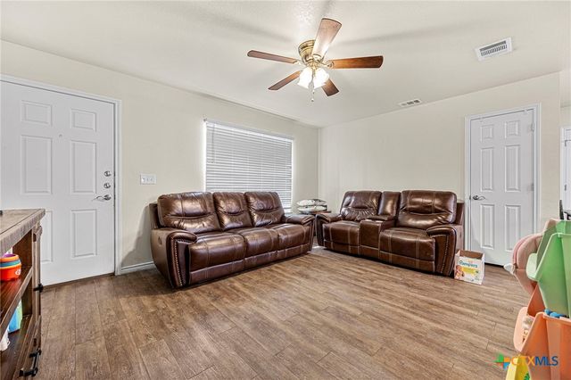 151 Private Road 3090, Lampasas, TX 76550