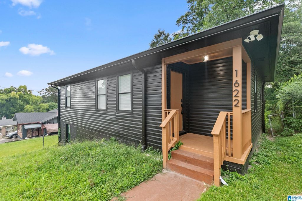 1622 19TH STREET N, Birmingham, AL 35234