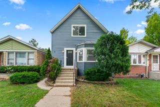 3002 Wesley Avenue, Berwyn, IL 60402