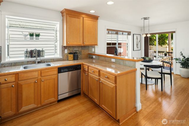 511 Martin Luther King Jr Way S, Seattle, WA 98144