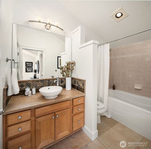 511 Martin Luther King Jr Way S, Seattle, WA 98144