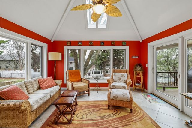 5712 Pommel Court, West Des Moines, IA 50266