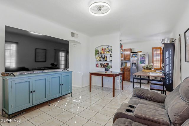 7859 Rosemary St, El Paso, TX 79915