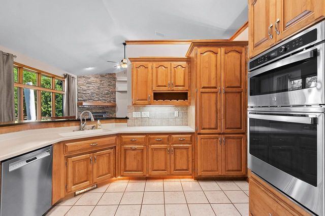 3399 SONATA DRIVE, Green Bay, WI 54311