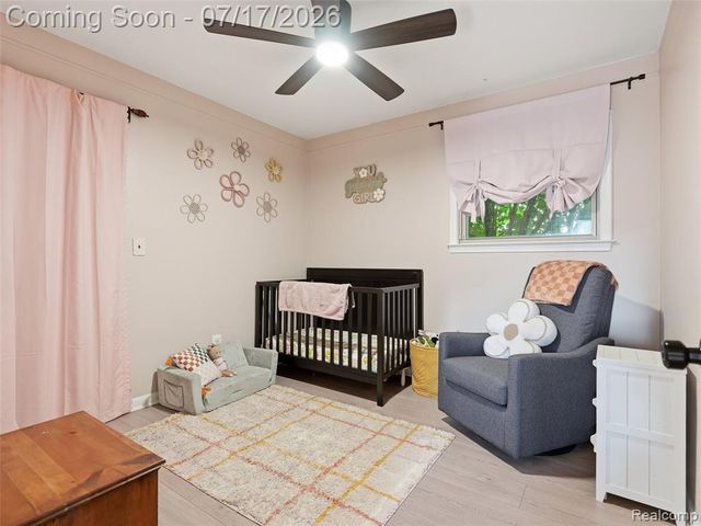 21920 Mauer Street, Saint Clair Shores, MI 48080