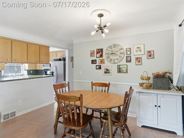 21920 Mauer Street, Saint Clair Shores, MI 48080