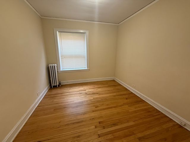 2111 Grove Avenue 110, Berwyn, IL 60402