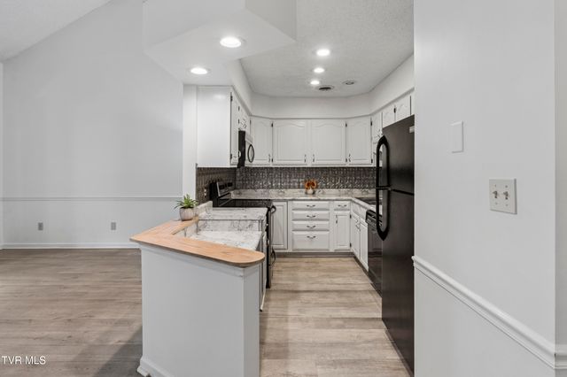 400 Sunset Drive Apt K50, Johnson City, TN 37604