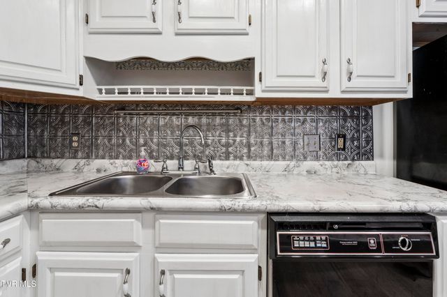 400 Sunset Drive Apt K50, Johnson City, TN 37604