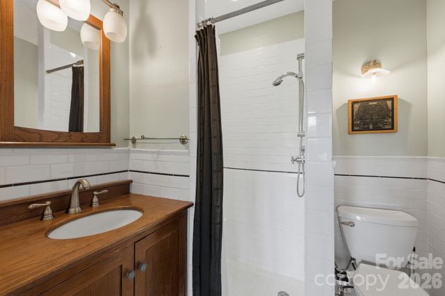 107 Courtland Avenue, Asheville, NC 28801
