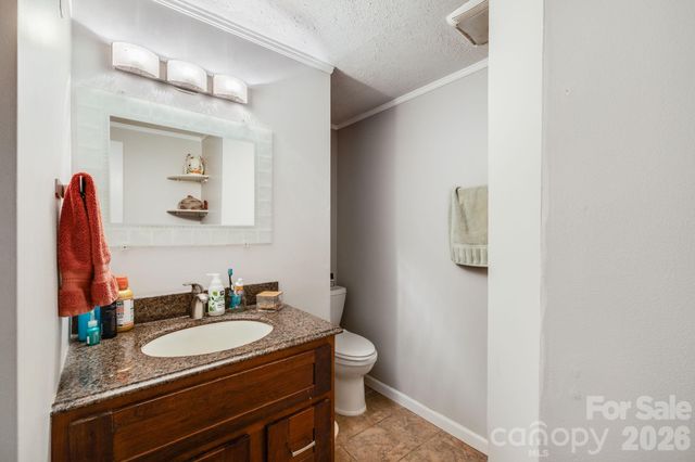 107 Courtland Avenue, Asheville, NC 28801