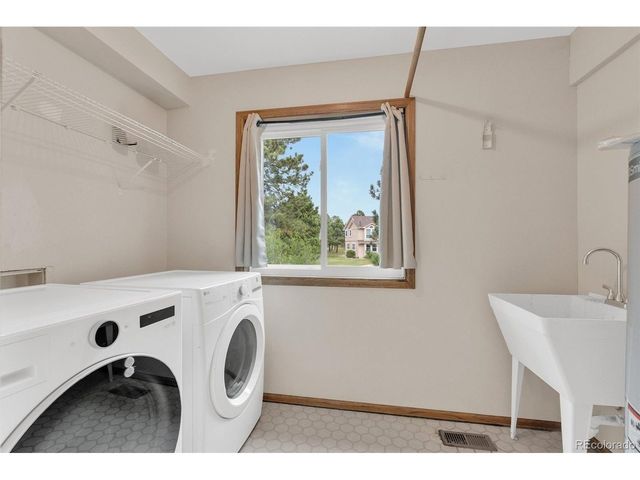 19900 Indian Summer Ln, Monument, CO 80132