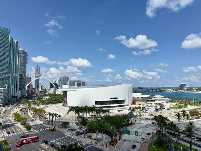 398 NE 5th St 4313, Miami, FL 33132