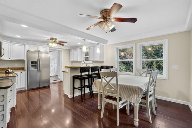407 Monson Rd, Wilbraham, MA 01095