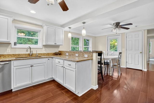 407 Monson Rd, Wilbraham, MA 01095