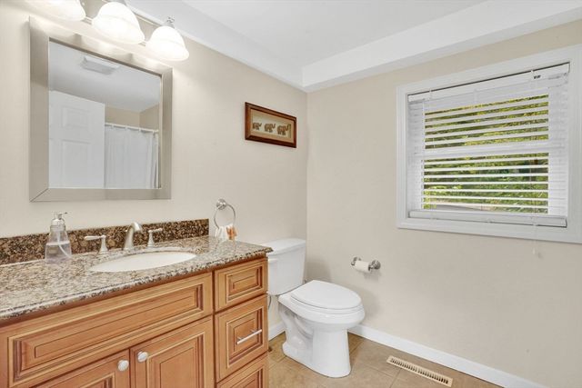 407 Monson Rd, Wilbraham, MA 01095