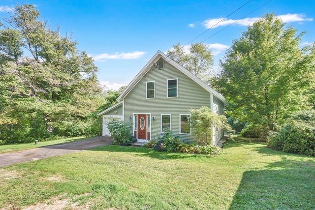 407 Monson Rd, Wilbraham, MA 01095
