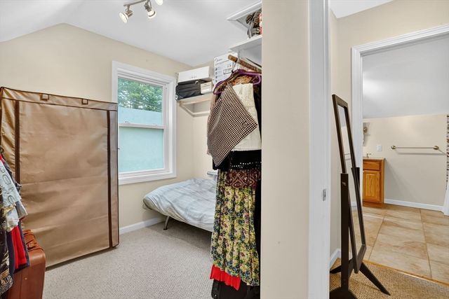 407 Monson Rd, Wilbraham, MA 01095
