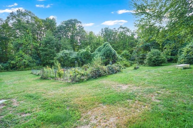 407 Monson Rd, Wilbraham, MA 01095