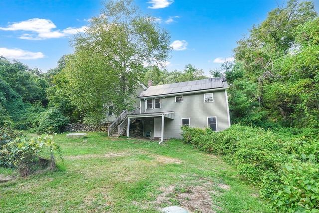407 Monson Rd, Wilbraham, MA 01095
