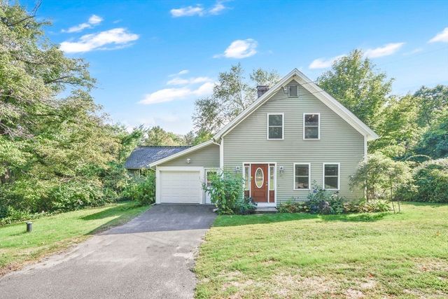 407 Monson Rd, Wilbraham, MA 01095