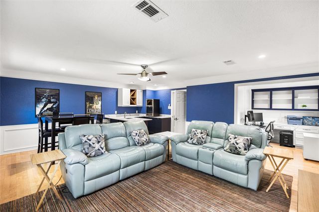 3810 Windswept Drive, Montgomery, TX 77356