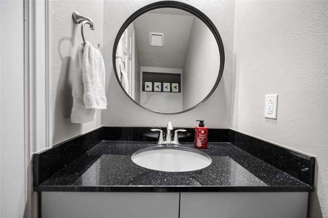 3810 Windswept Drive, Montgomery, TX 77356