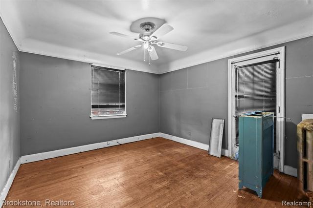 18215 Parkside Street, Detroit, MI 48221