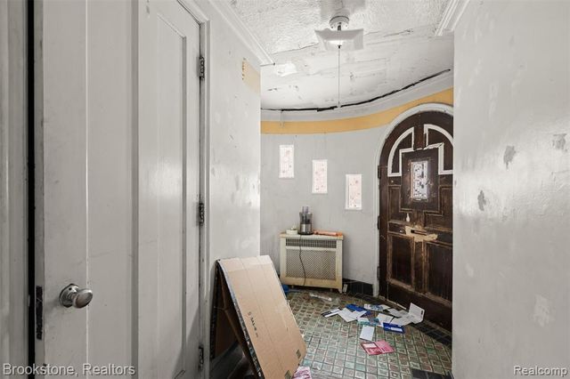 18215 Parkside Street, Detroit, MI 48221