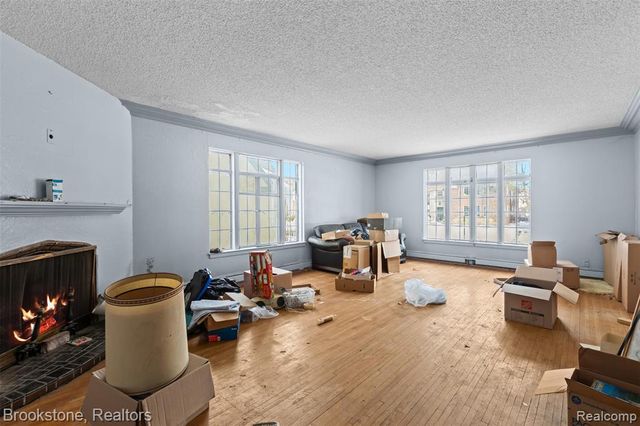 18215 Parkside Street, Detroit, MI 48221