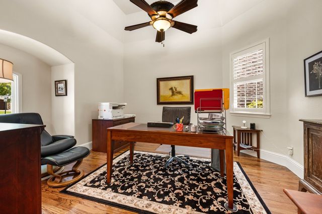 805 Creekview Lane, Colleyville, TX 76034