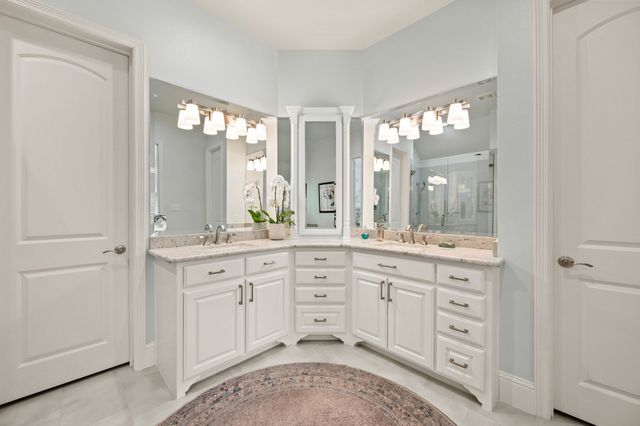 805 Creekview Lane, Colleyville, TX 76034