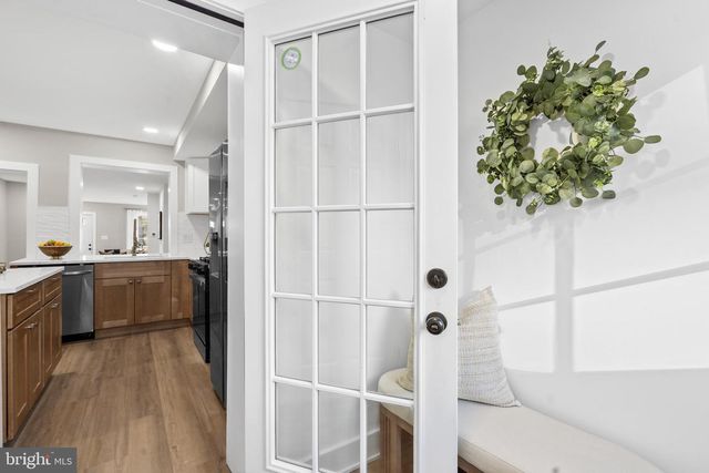 378 E ELM ST, Conshohocken, PA 19428