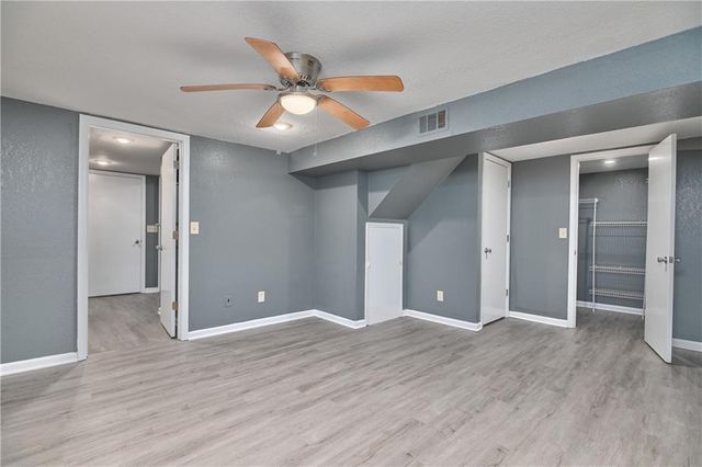8707 E 91st Terrace, Kansas City, MO 64138