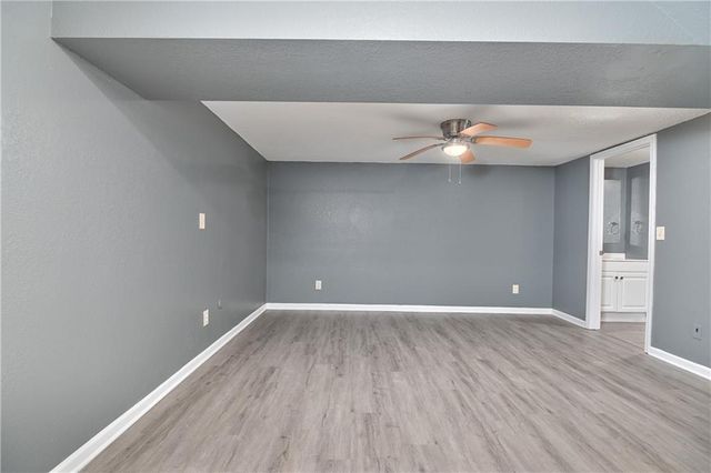 8707 E 91st Terrace, Kansas City, MO 64138