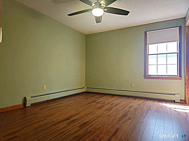 40 Old Waterbury Road, Plymouth, CT 06786