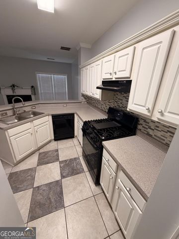 7082 Biltmore Trace, Lithonia, GA 30058