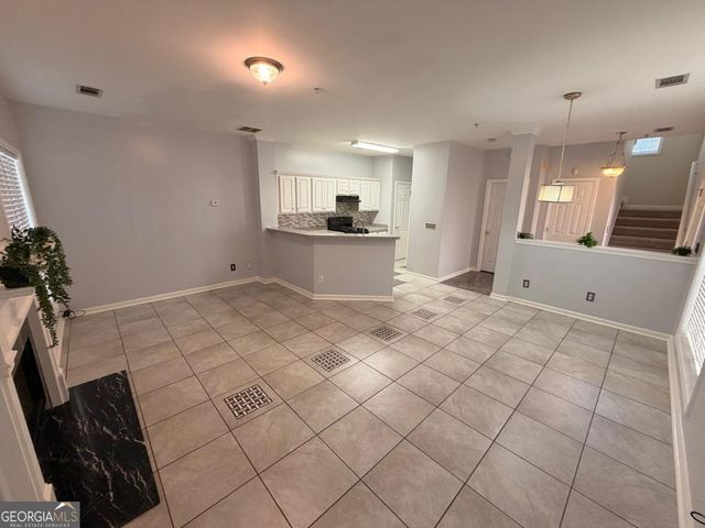 7082 Biltmore Trace, Lithonia, GA 30058