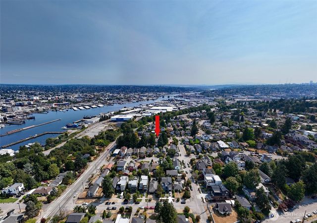 4407 30th Avenue W, Seattle, WA 98199