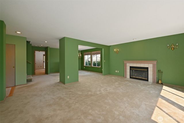 4407 30th Avenue W, Seattle, WA 98199